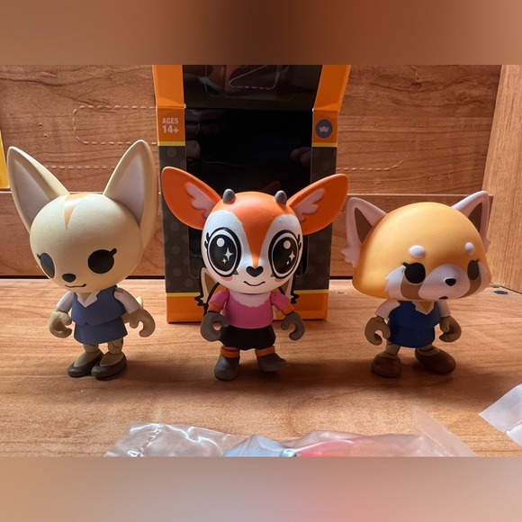 Agrresive retsuko 3 toy anime figures - Picture 2 of 2